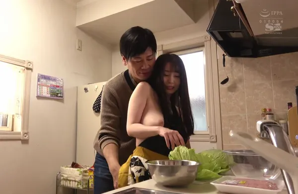 sex thị nhung gãy tv Nghi ngờ Cô vợ vụng trộm, Gã chồng lén lắp camera và chứng kiến tất cả